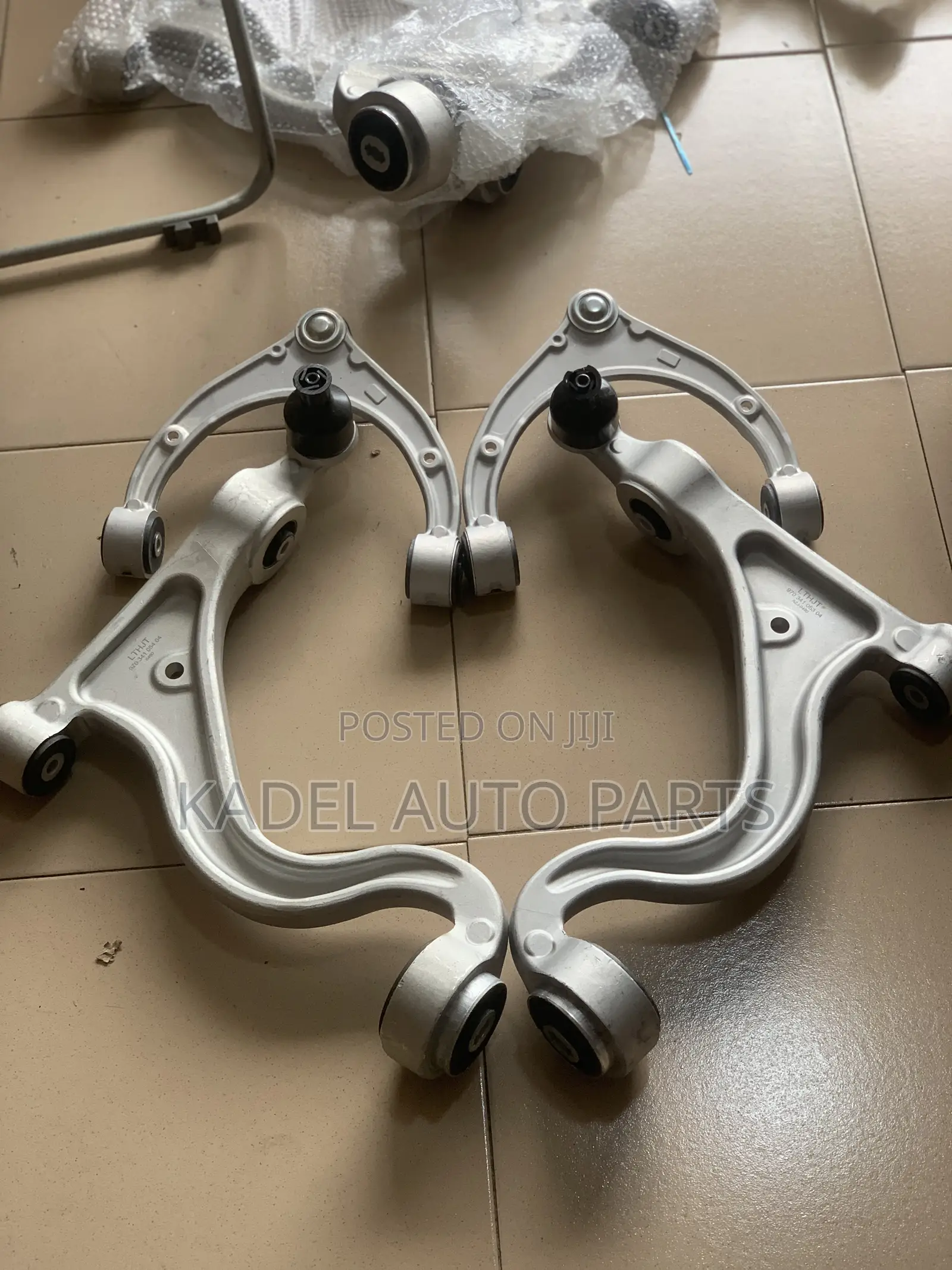 Porsche Panamera Lower Arm / Control Arm Set
