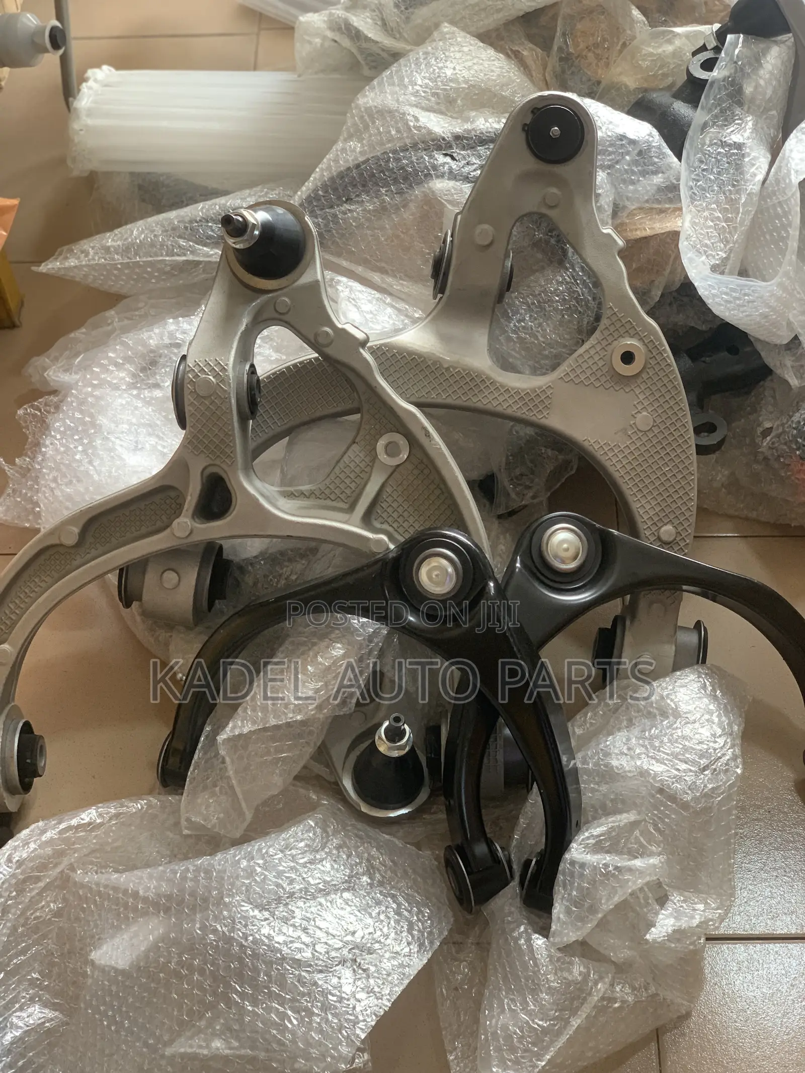 Dodge Ram Lower Arm and Upper Arm Set