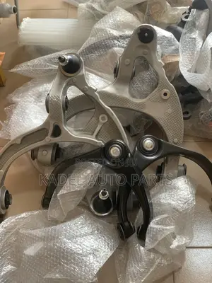 Dodge Ram Lower Arm and Upper Arm Set