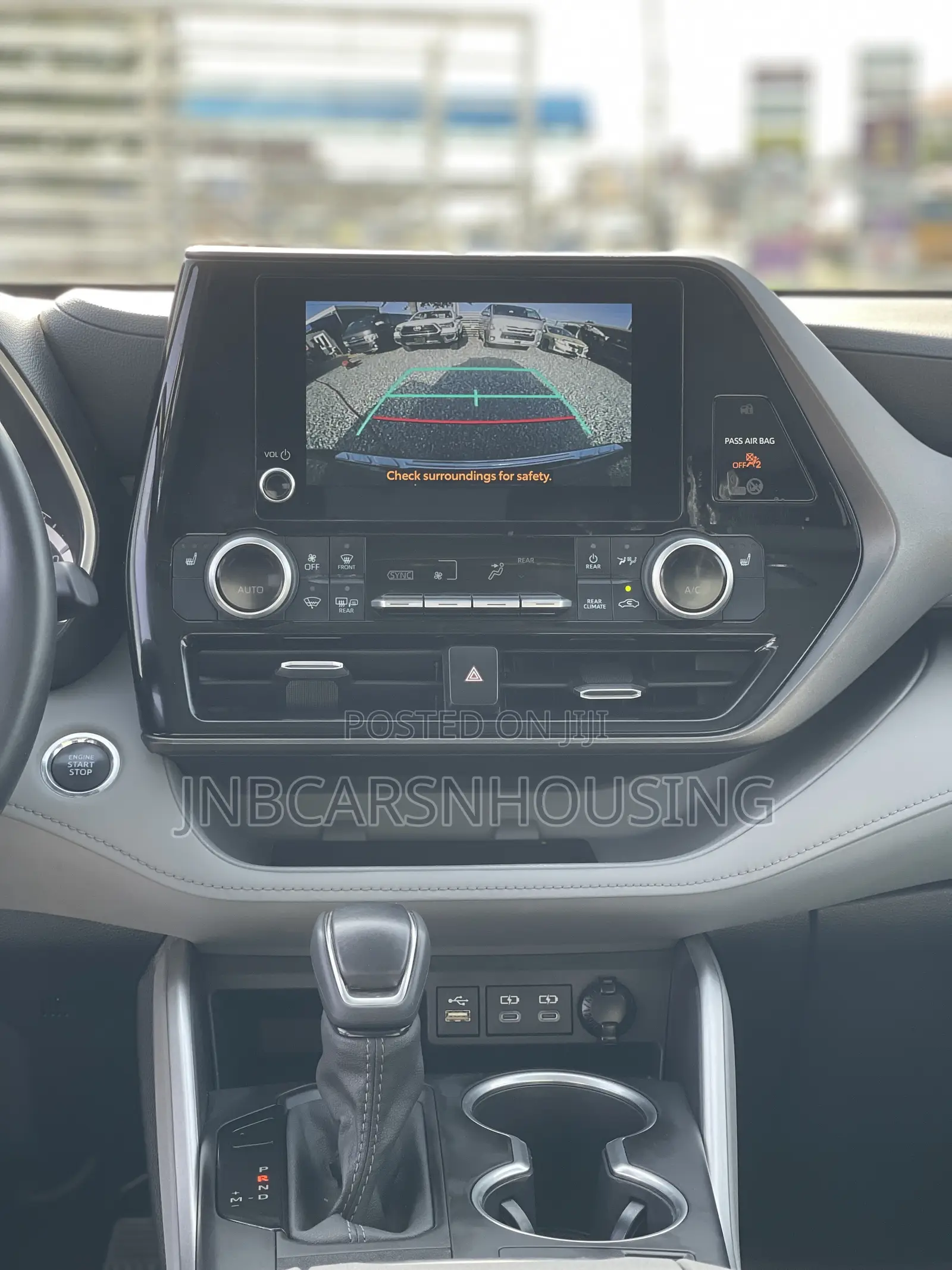 Toyota Highlander XLE AWD 2023 Green