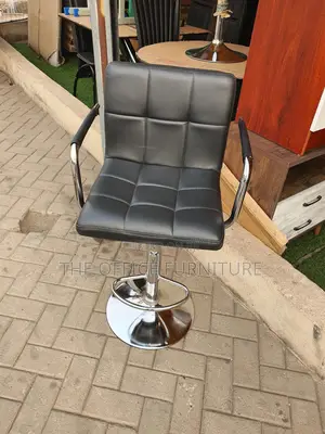 Modern Height Adjustable Bar/Pub Chair - Black