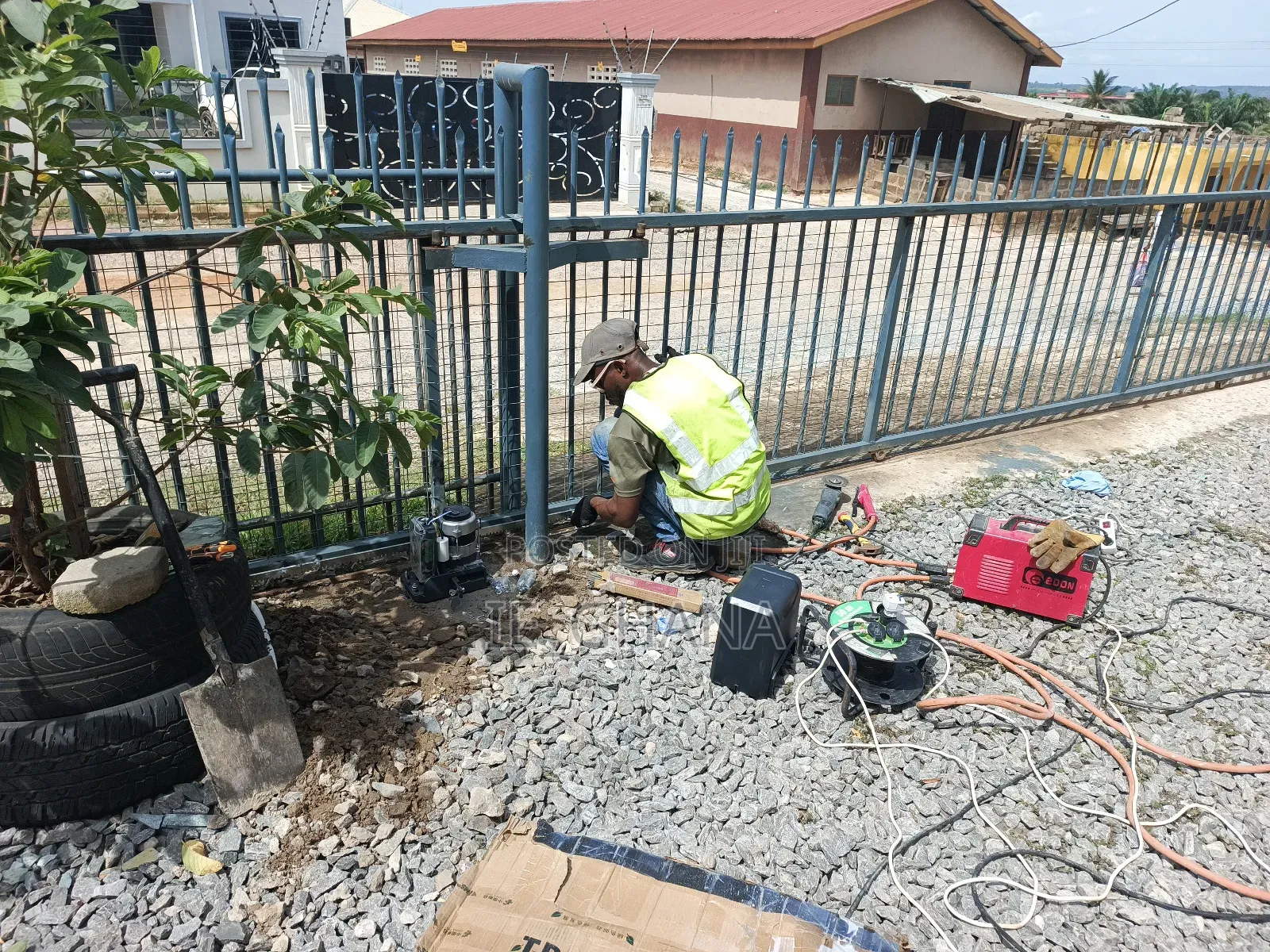 Automated Sliding Gate Installation
