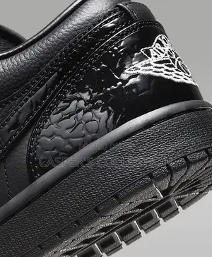 Air Jordan 1 Low “Black Croc”