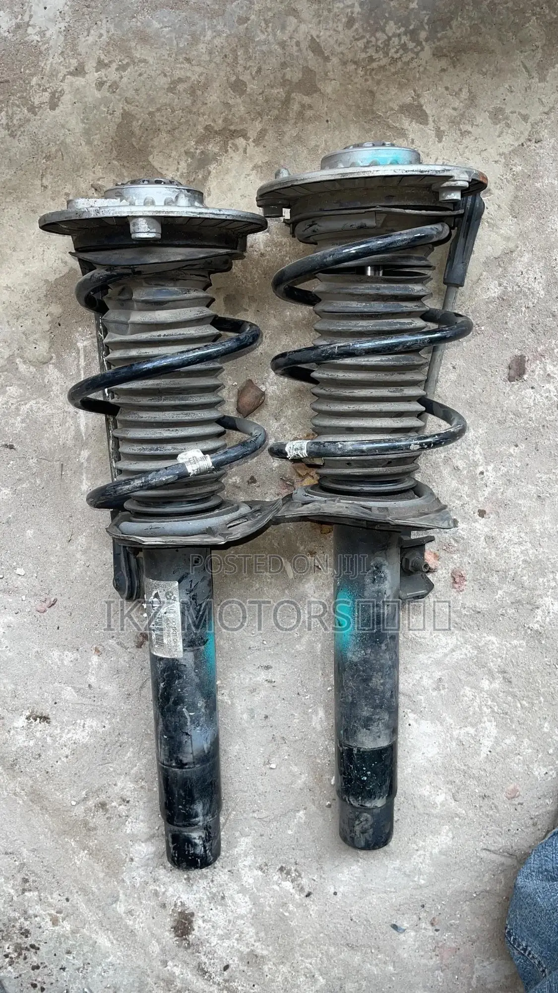 BMW 320i, F30, 328i 335i Front Shocks
