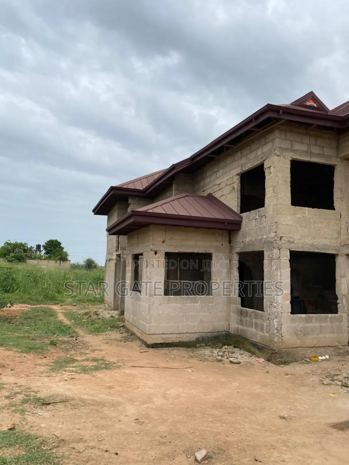 7bdrm House in Bonwire, Ejisu-Juaben Municipal for sale