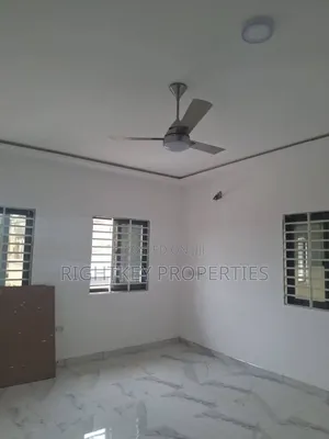 4bdrm House in Rightkey, Kumasi Metropolitan for sale
