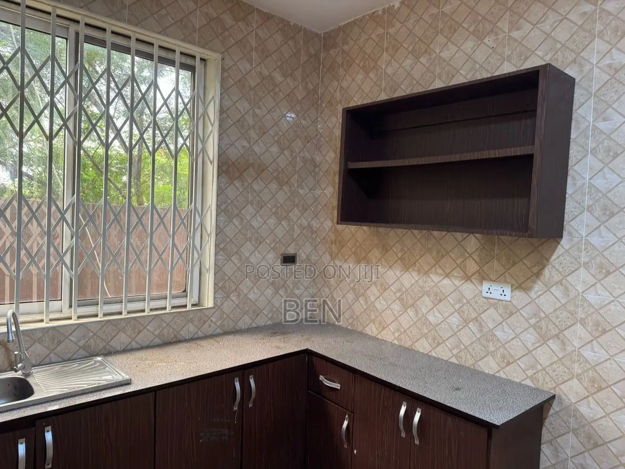 2bdrm Apartment in Achimota Mall for rent