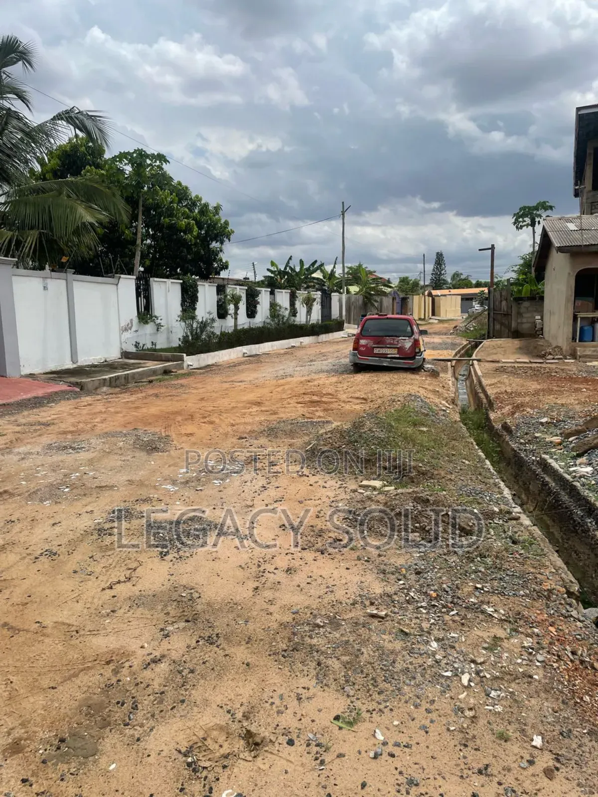1 Plot of Land for Sale