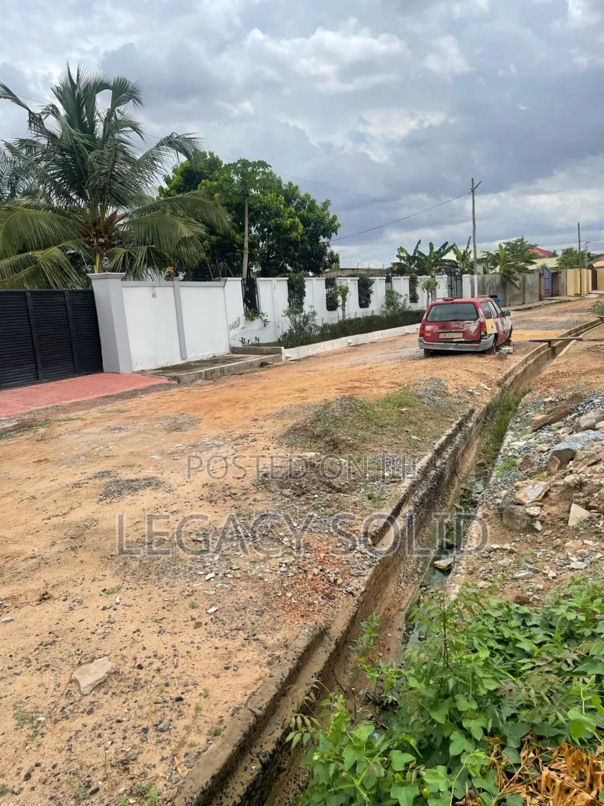 1 Plot of Land for Sale