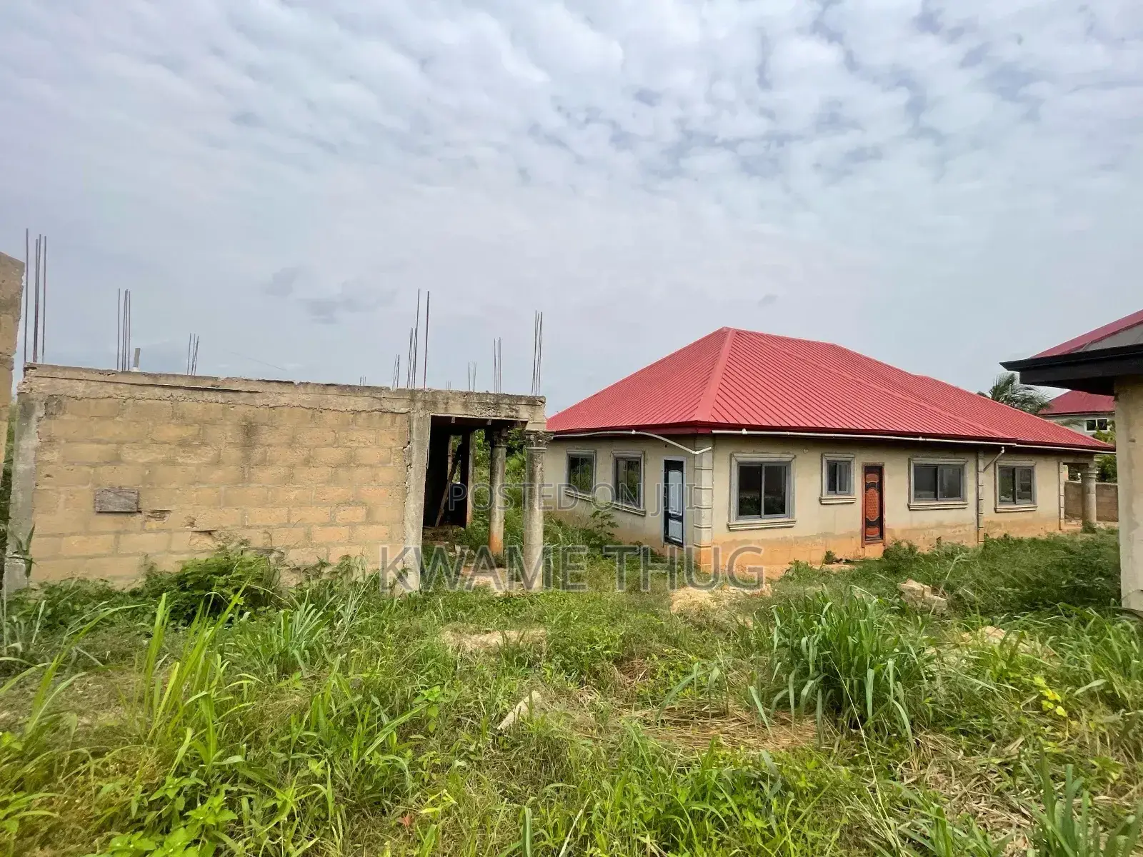 4bdrm House in Ampayoo, Kumasi Metropolitan for sale