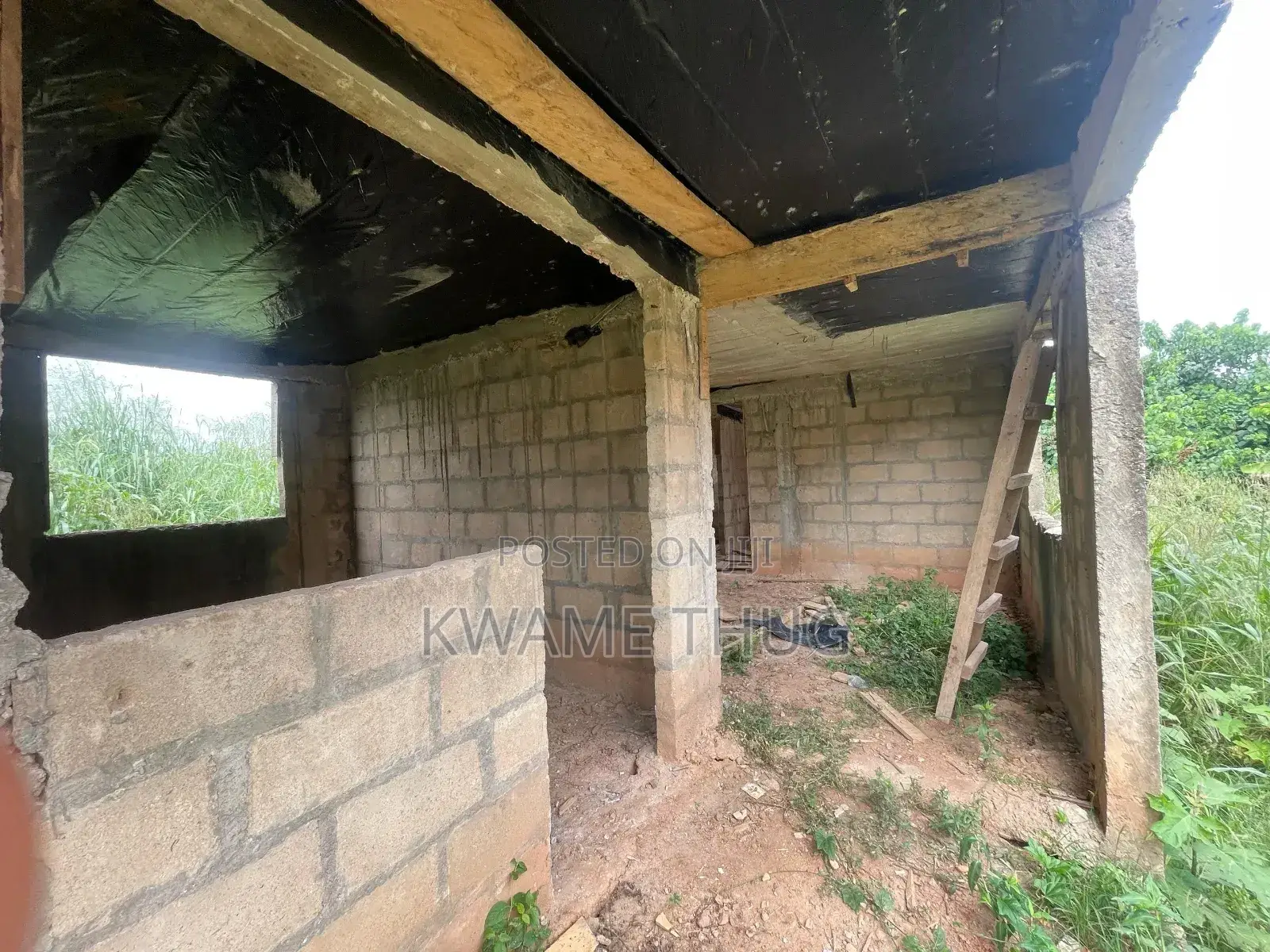 4bdrm House in Ampayoo, Kumasi Metropolitan for sale
