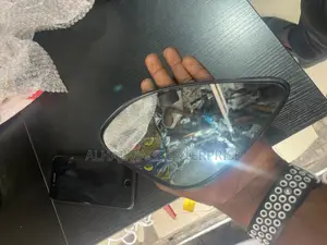 Corolla 2016 Mirror Glass