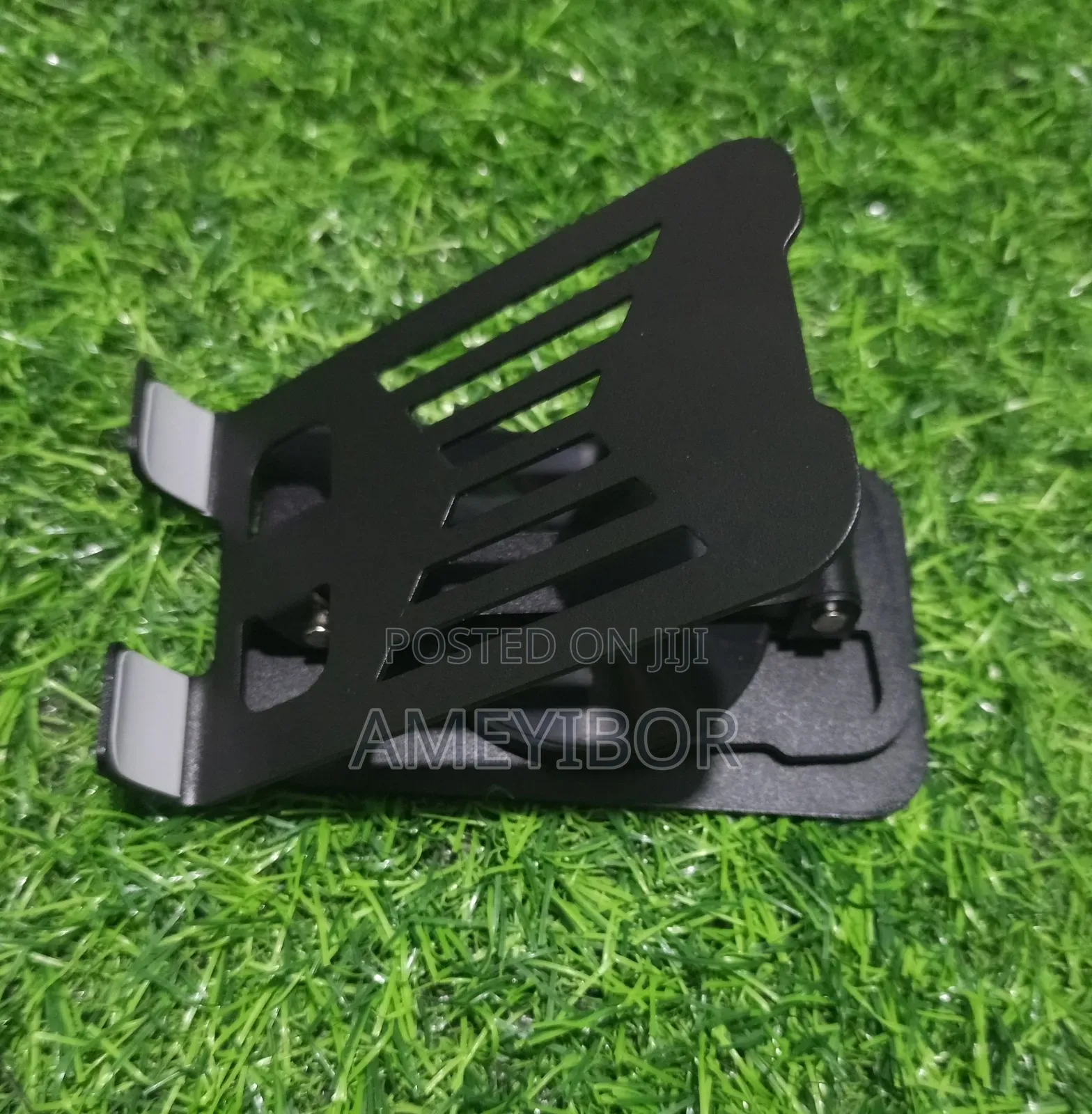 Metal Desktop Phone Stand