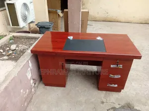 Single Executive Table