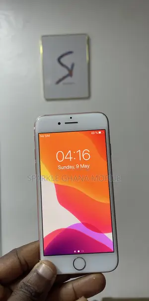 Apple iPhone 7 32 GB Rose Gold