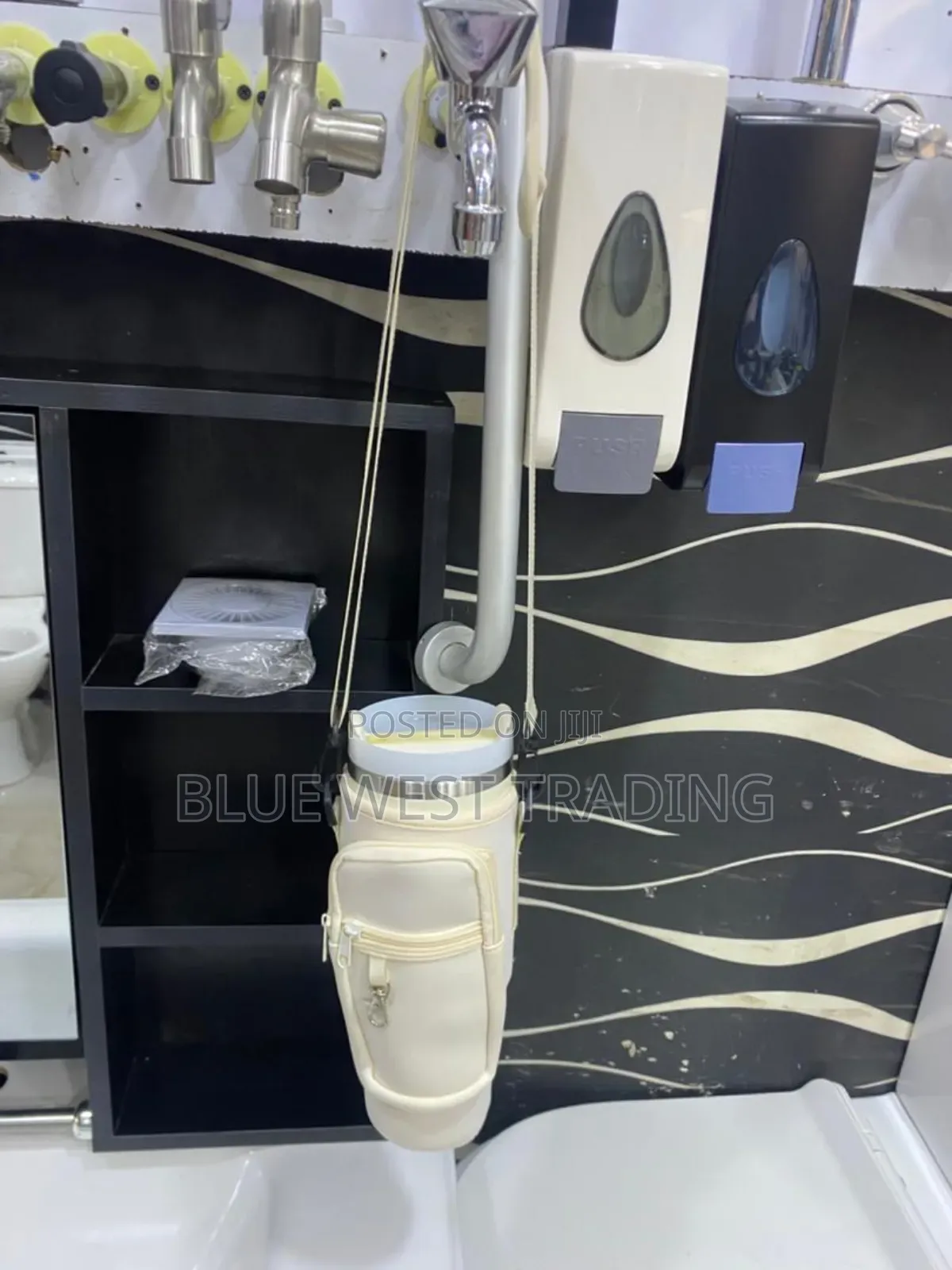 Stanley Cup With Bag Off White