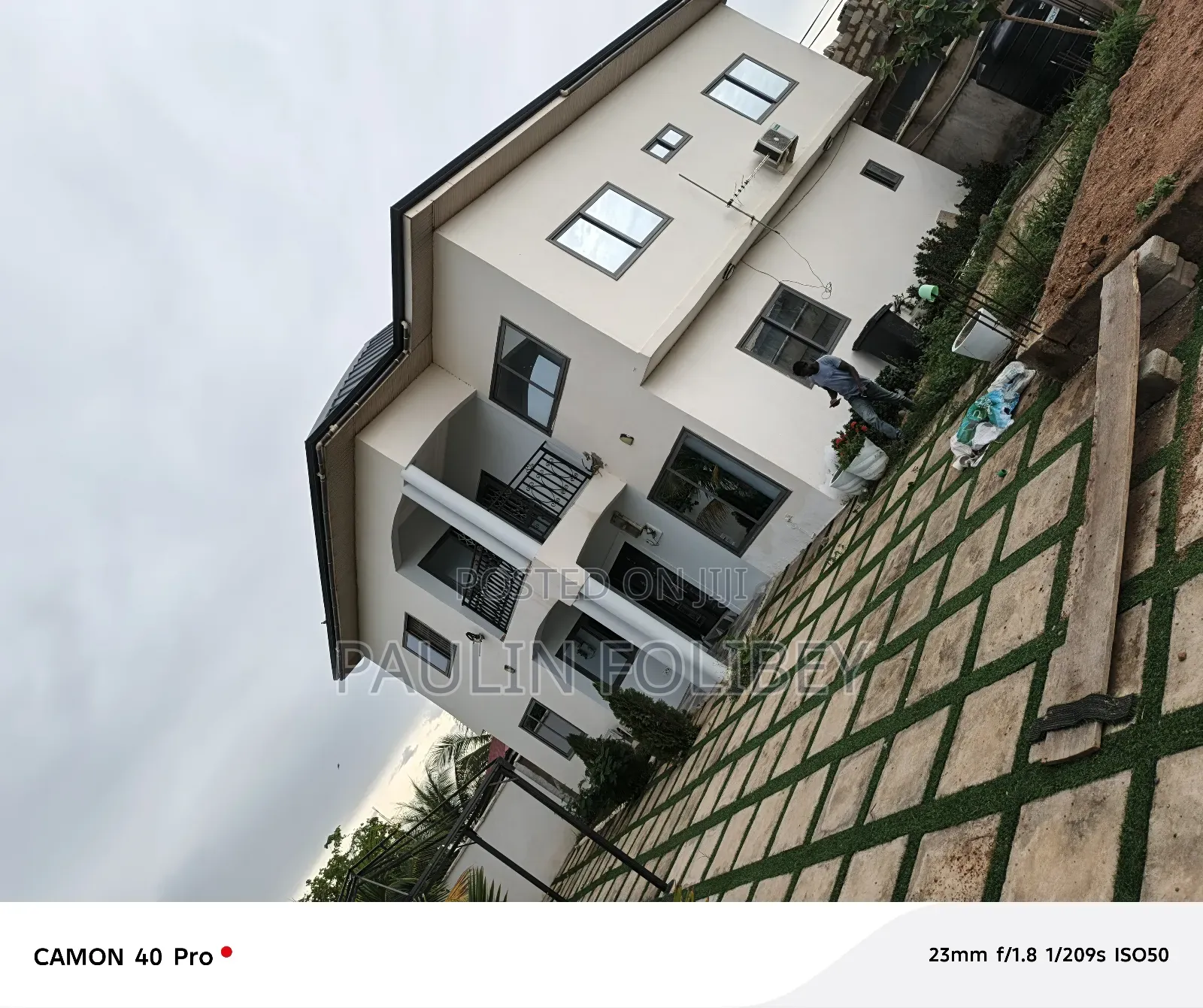 3bdrm Duplex in Dg Properties, Manhean for rent
