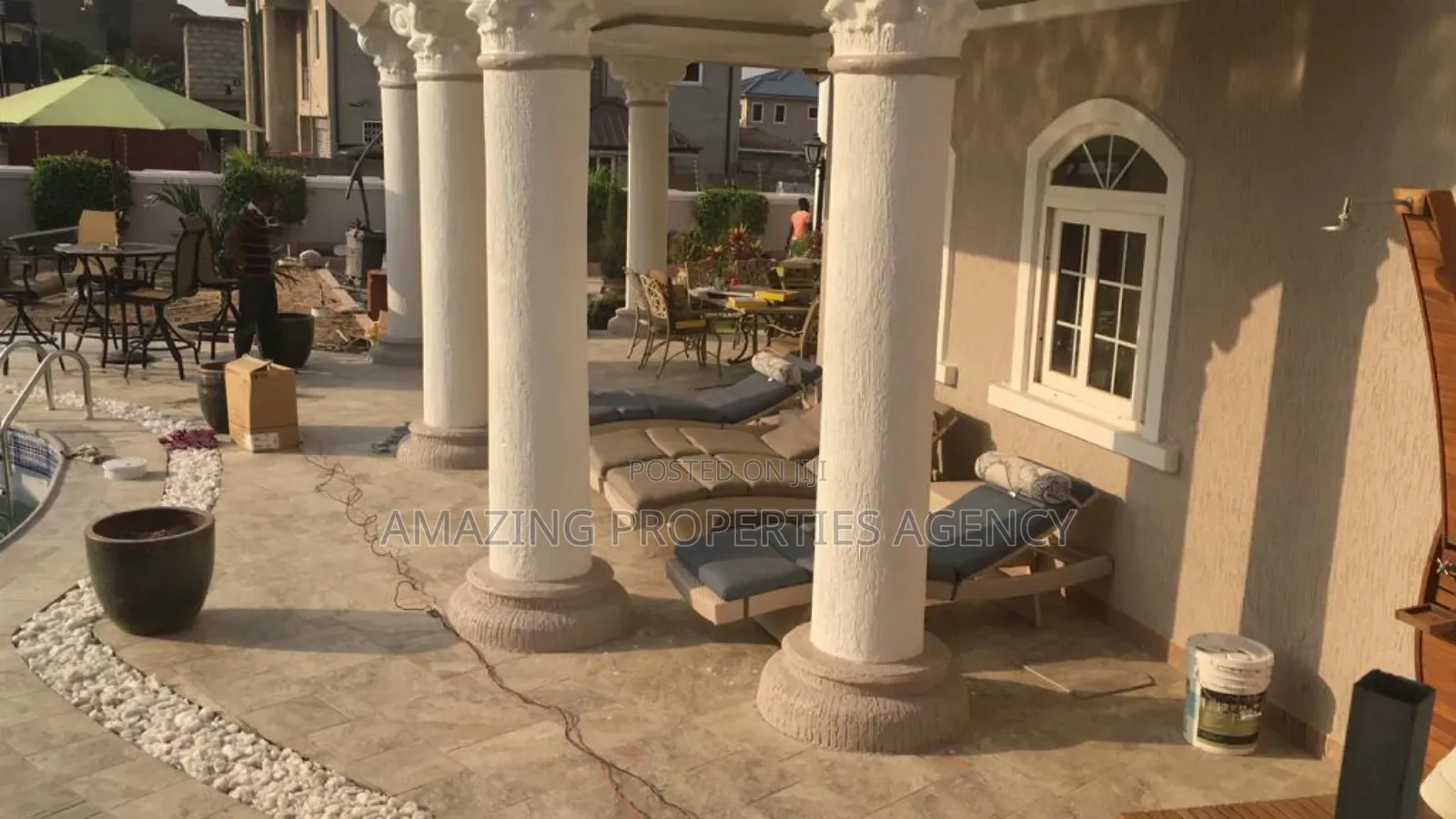 Furnished 7bdrm House in Adjiriganor for sale