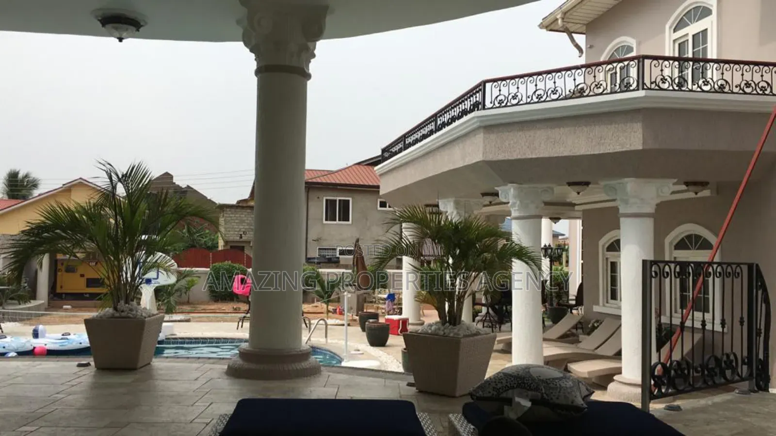 Furnished 7bdrm House in Adjiriganor for sale