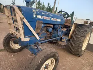 Ford 5000 Tractor
