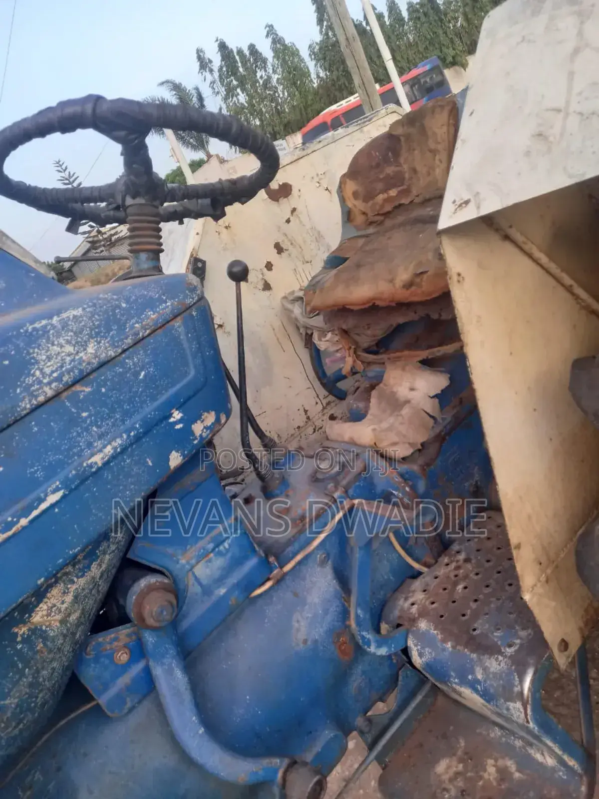 Ford 5000 Tractor