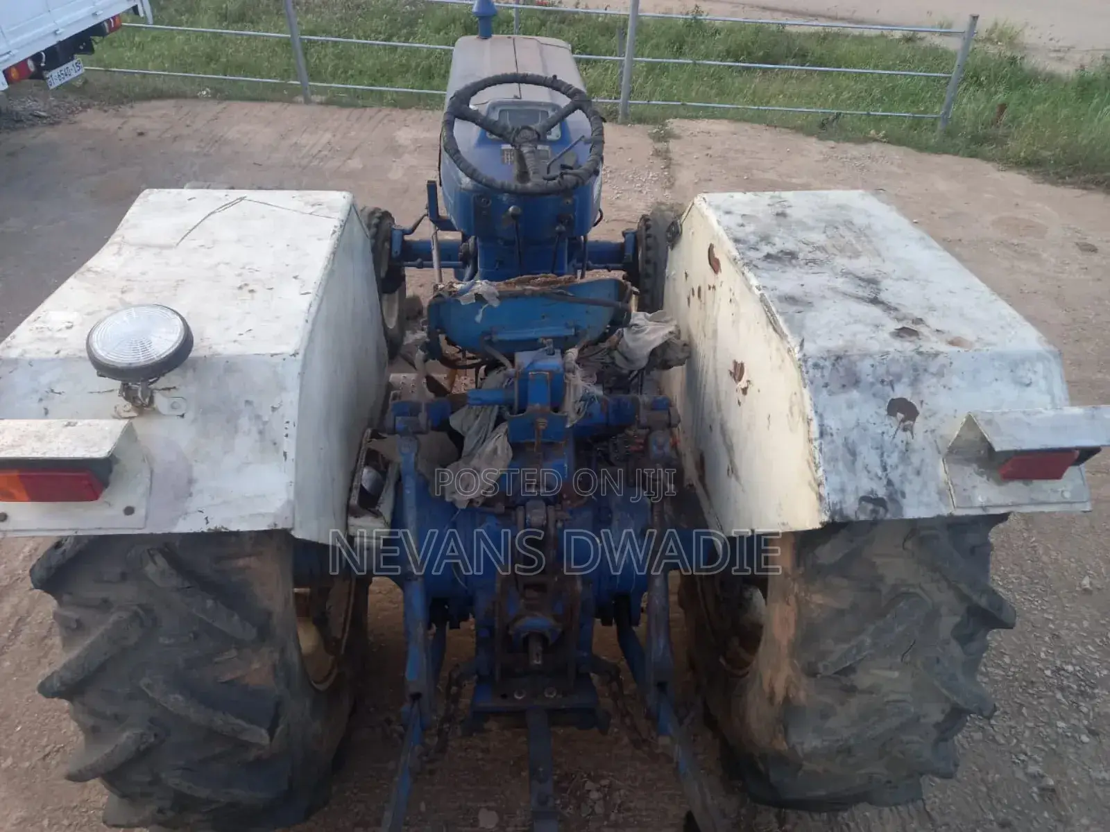 Ford 5000 Tractor