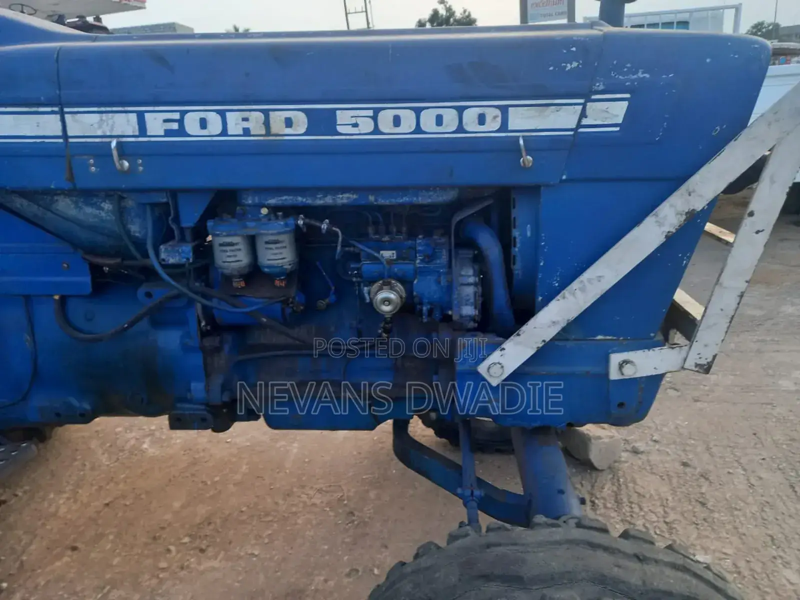 Ford 5000 Tractor