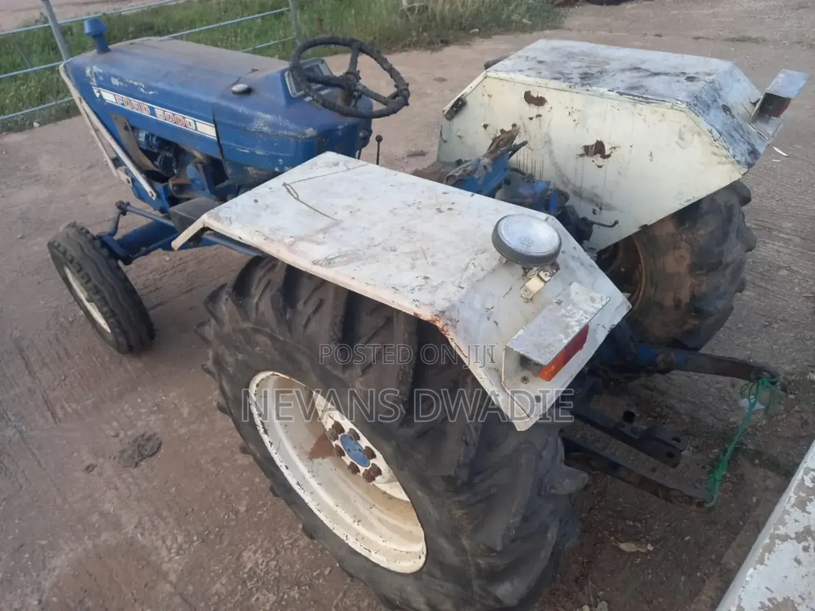 Ford 5000 Tractor