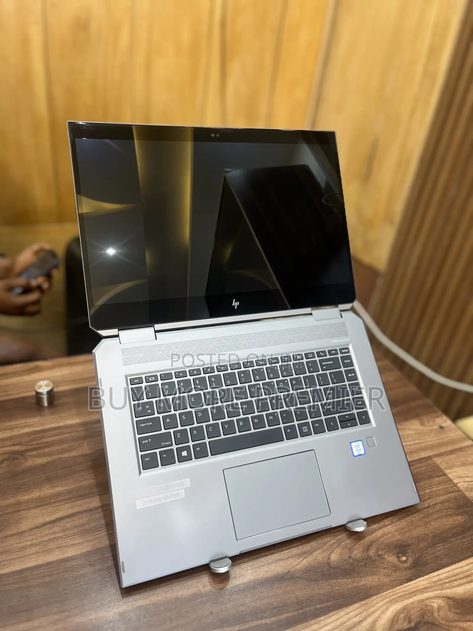 Laptop HP ZBook Studio G5 32GB Intel Xeon SSD 512GB