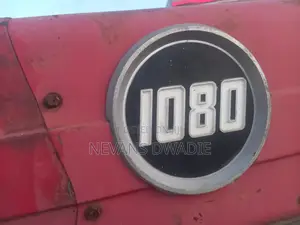 Massey Ferguson 1080 Tractor