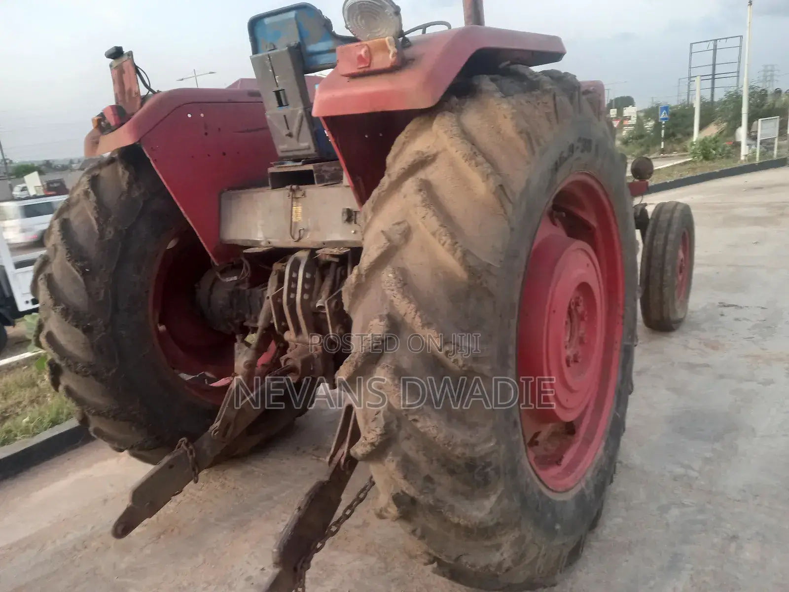 Massey Ferguson 1080 Tractor