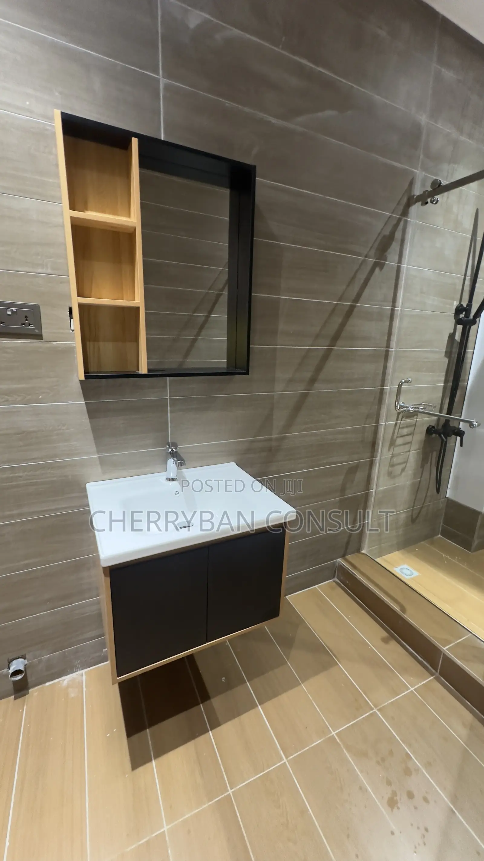 3bdrm Apartment in Cherryban Villa 1, New Market for rent