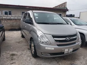 Hyundai Starex 2013 Silver