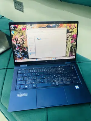 Laptop HP Dragonfly G1 8GB Intel Core I5 SSD 256GB