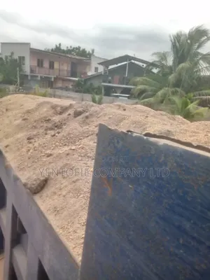Sand / Stones / Riversand / Quarry Dust