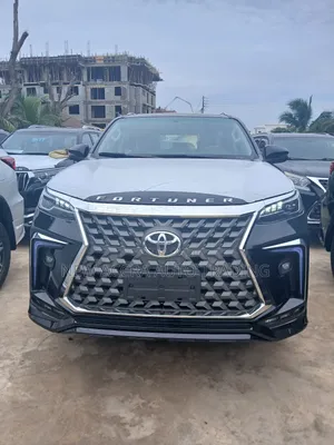 Photo - New Toyota Fortuner 2.4 D AWD 2024 Black