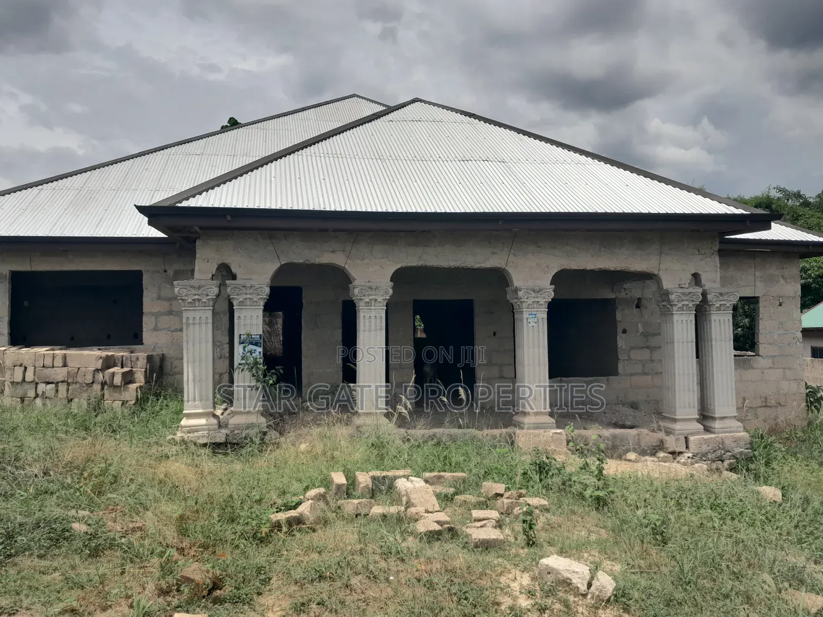 5bdrm House in Offinso for sale