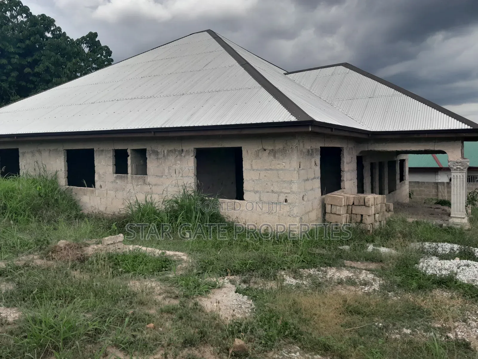 5bdrm House in Offinso for sale
