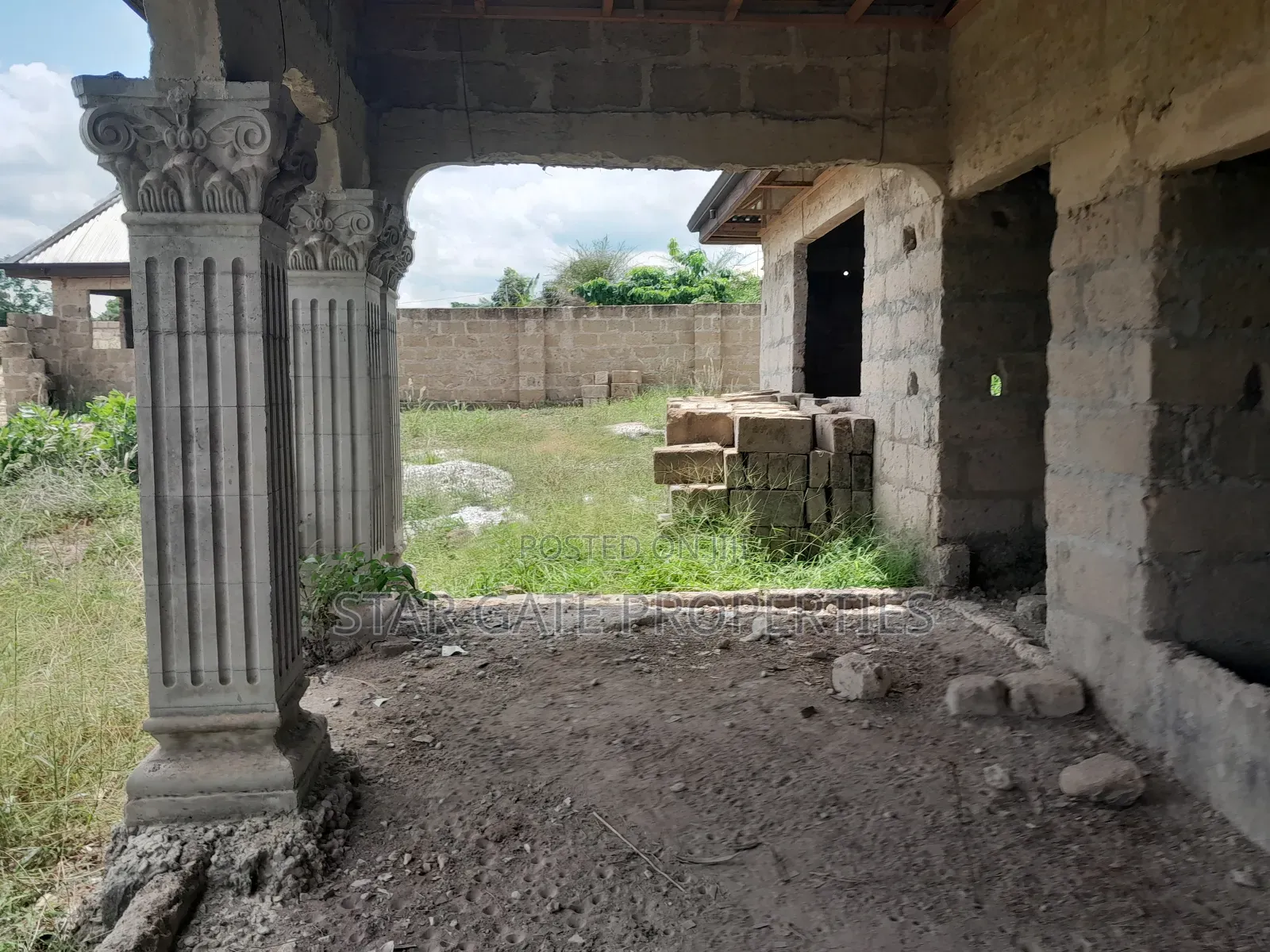 5bdrm House in Offinso for sale