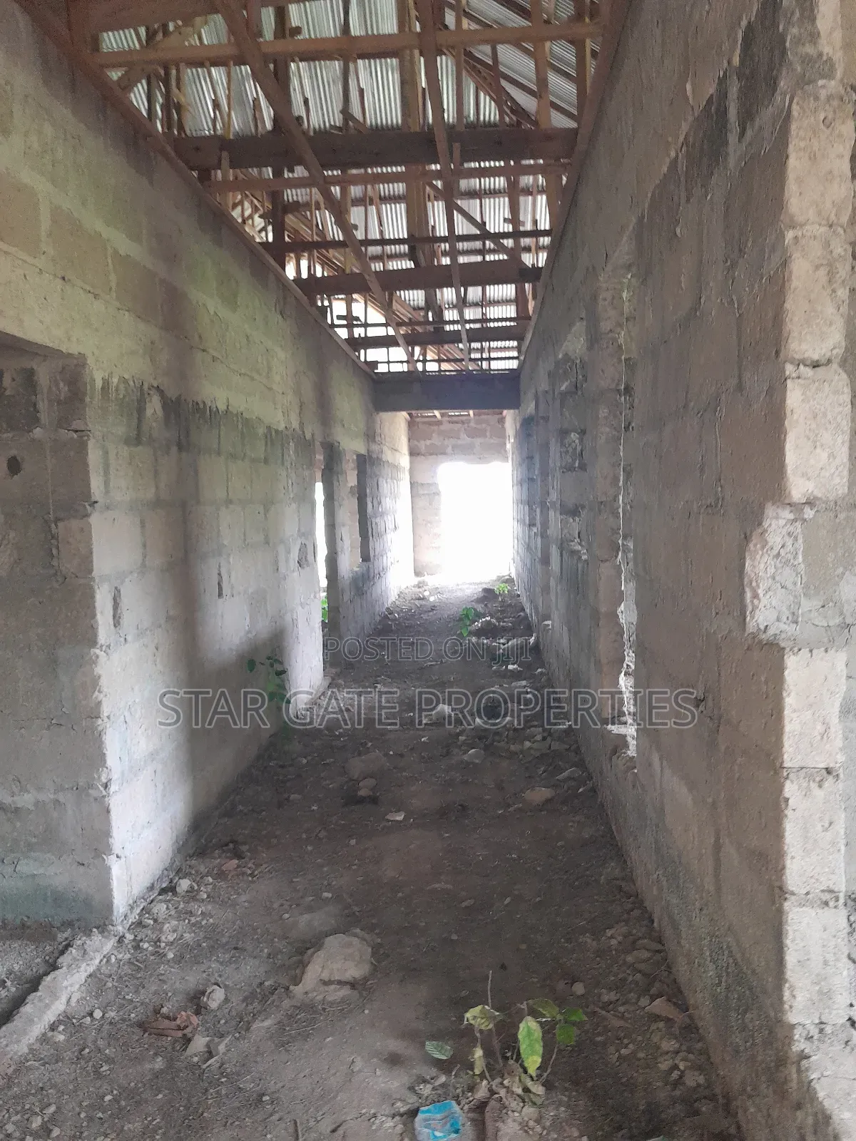 5bdrm House in Offinso for sale