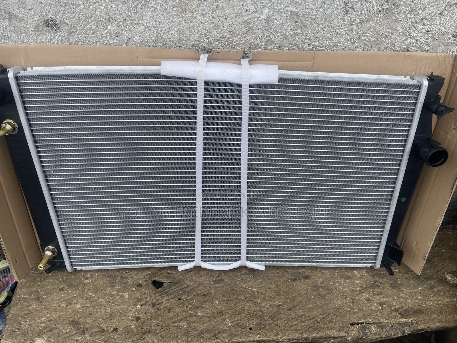 Rav 4 2008 2009 2010 2016 Radiator