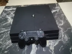 Ps4 Pro With Fc26+ 6 More Games Installed +2 Controllers