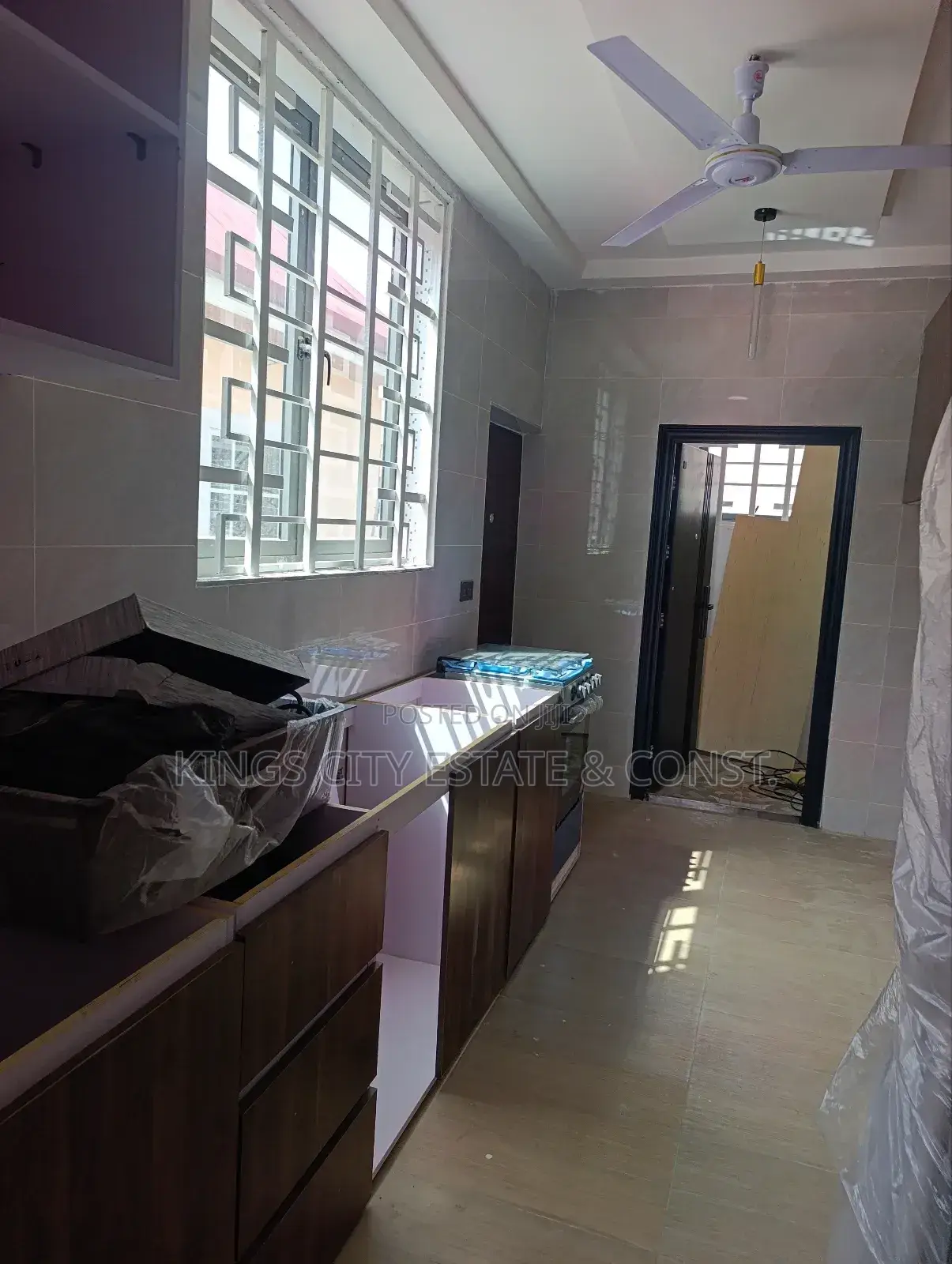 3bdrm House in Odumasi-Estate, Pokuase for sale
