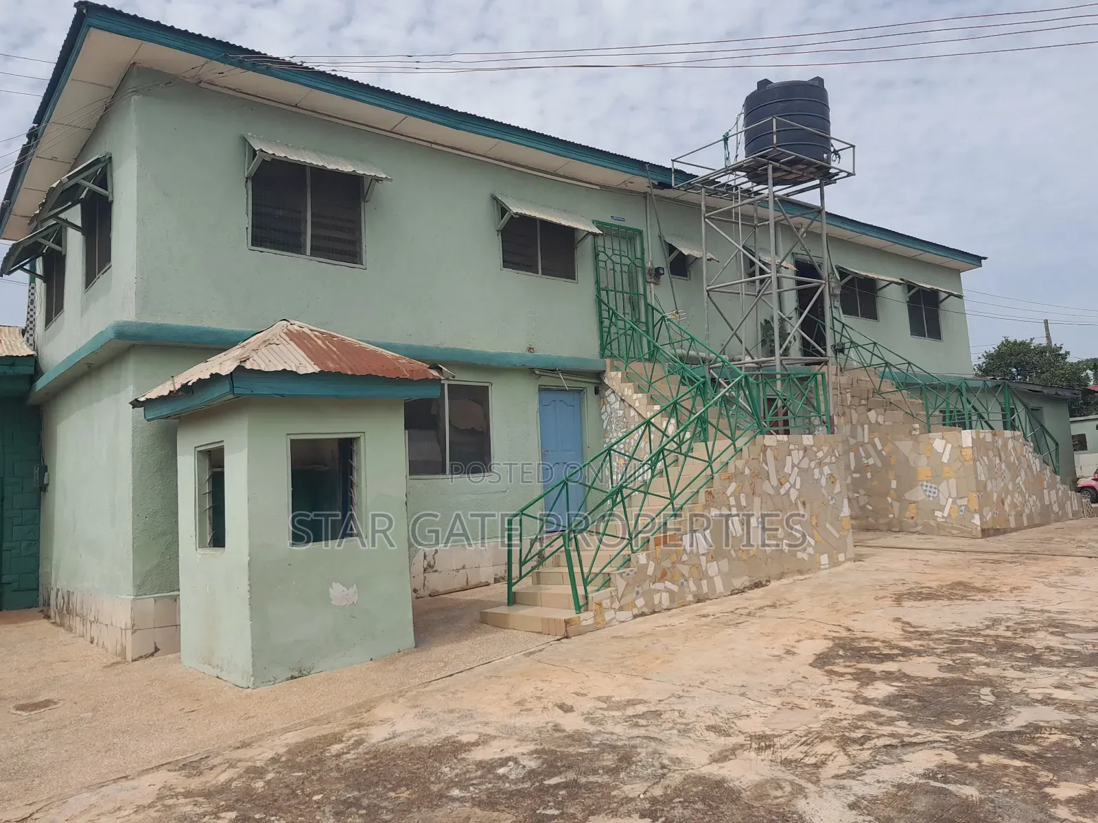 14bdrm House in Pankrono, Kumasi Metropolitan for sale