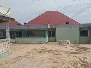 14bdrm House in Pankrono, Kumasi Metropolitan for sale