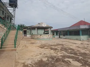 14bdrm House in Pankrono, Kumasi Metropolitan for sale