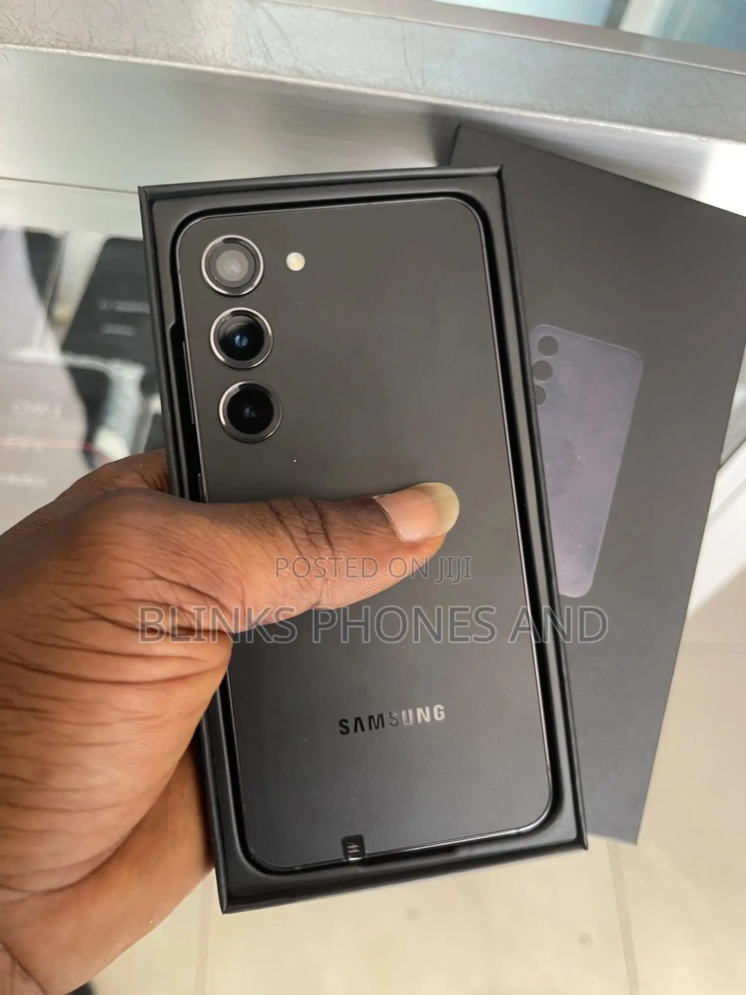 New Samsung Galaxy S23 128 GB Black