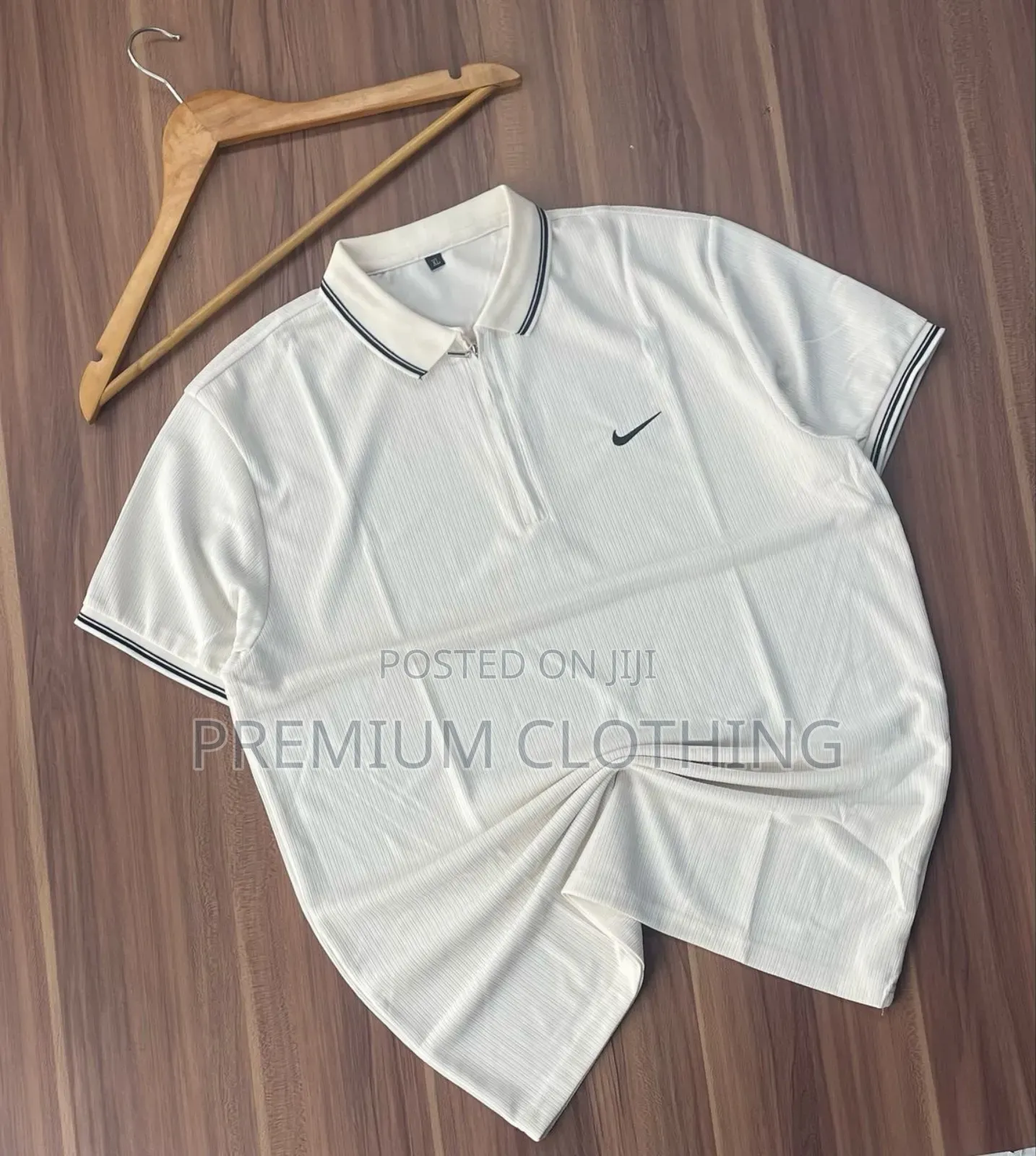 Nike Stock Club T
