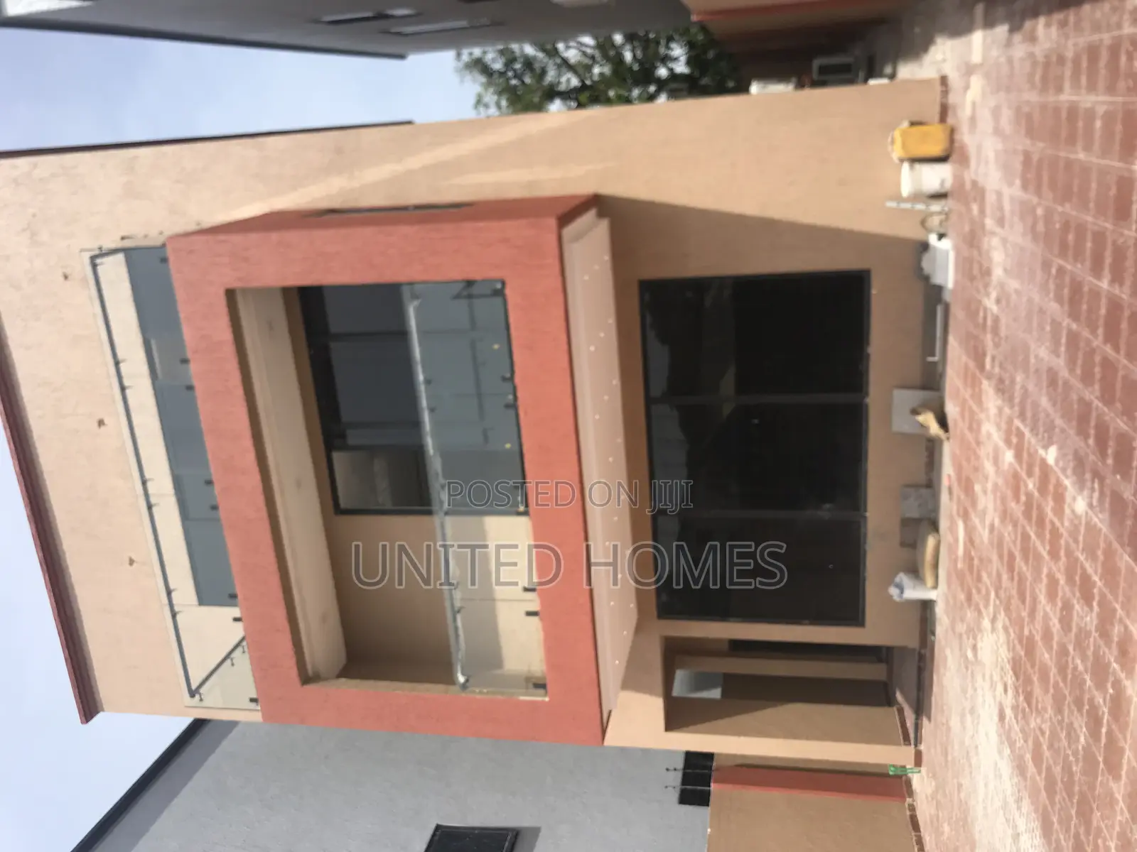 5bdrm House in Dansoman for sale