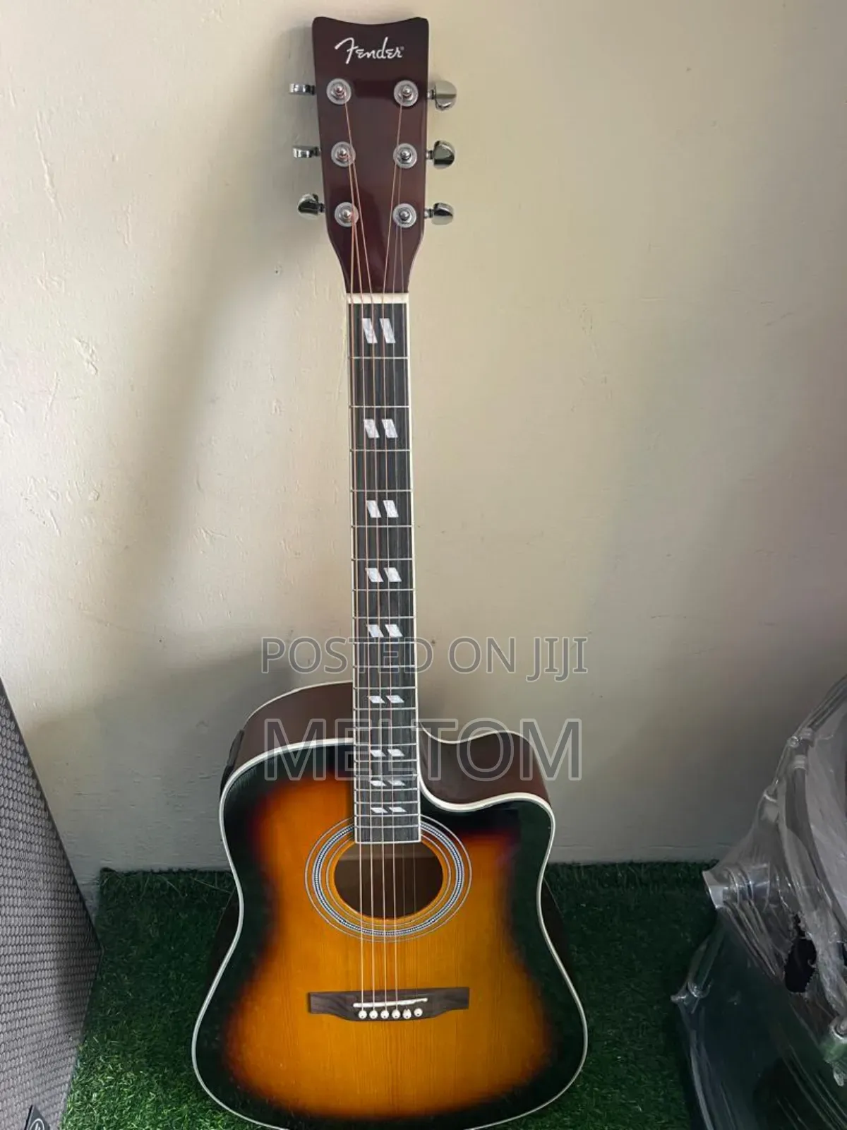 Fender Semi-acoustic Guitar